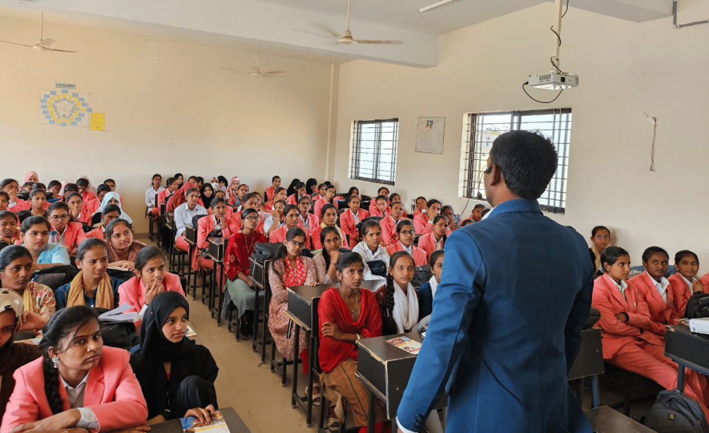 Apna Career Pe campus skill development training